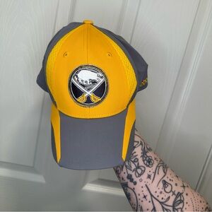 Buffalo Sabres Reebok Yellow and Gray Hockey Logo Cap Hat
